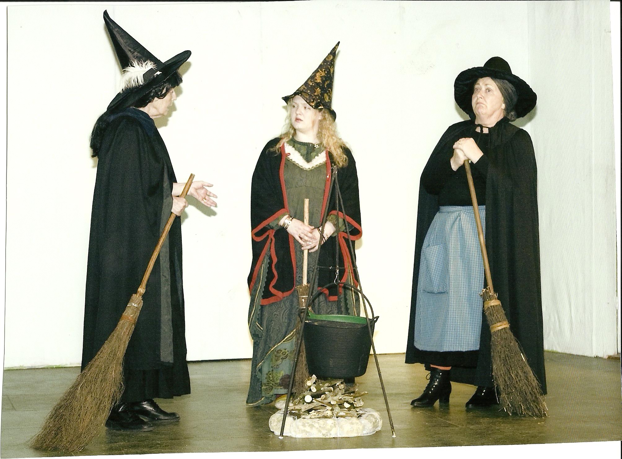 download wyrd sisters series download wyrd sisters series